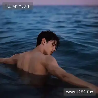 伊煊锴